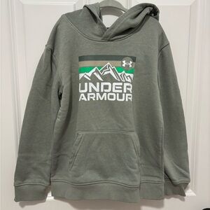 Under Armour kids sweatshirt, size 7.